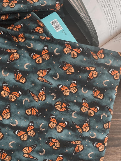 BOOKSLEEVE - Pochette à livre, inspiration papillon automne. Format broché//Paperback format