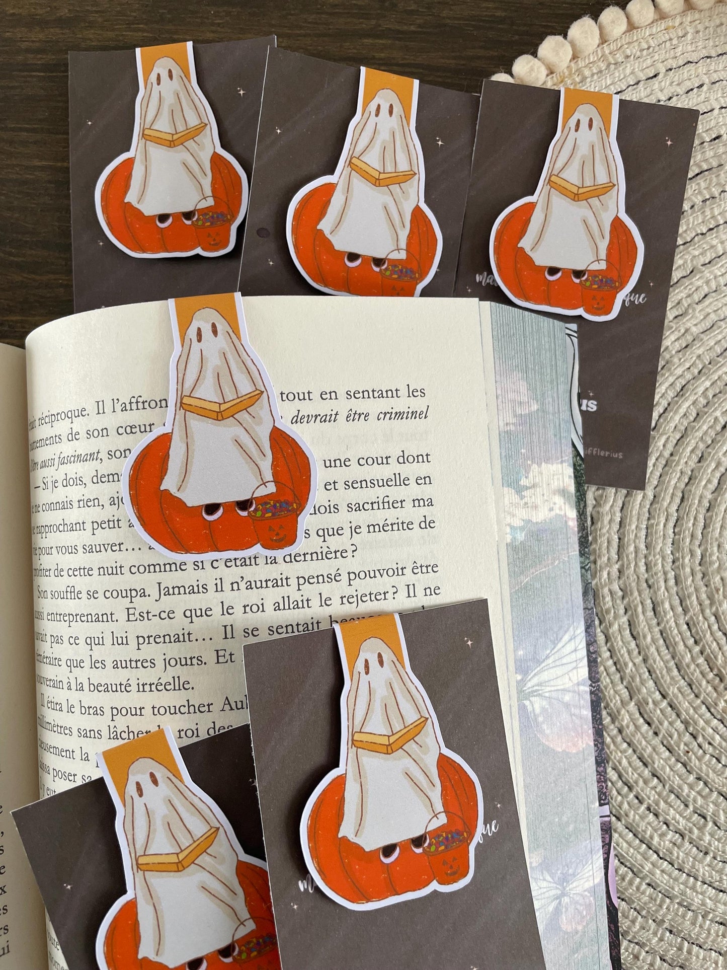 BOOKMARK - Marque page magnétique, inspiration fantome