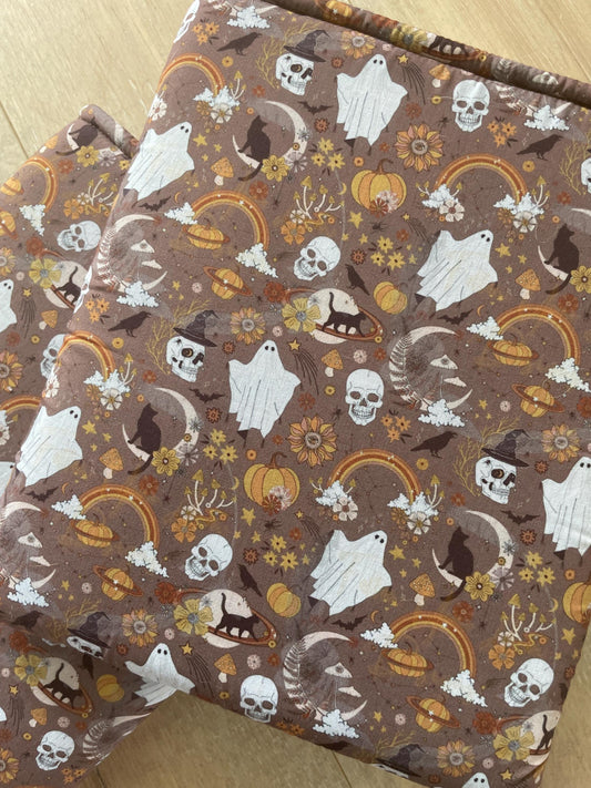 BOOKSLEEVE, Pochette à livre, inspiration Fantôme. Format broché//Paperback format