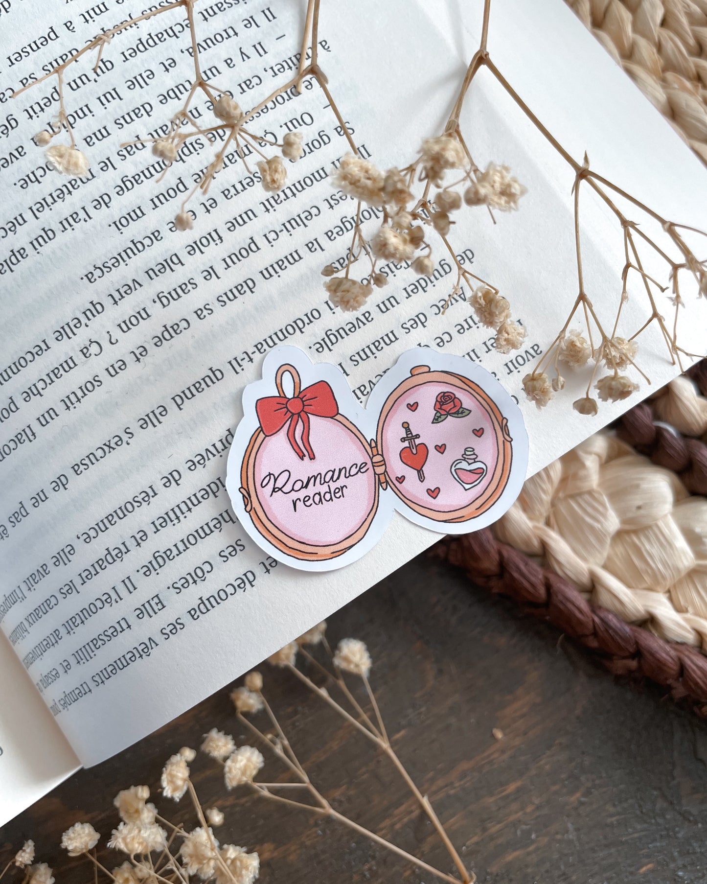 STICKERS - autocollant inspiration « Romance Reader médaillon »