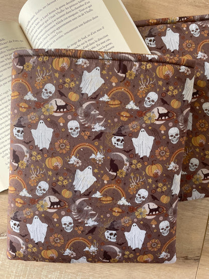 BOOKSLEEVE, Pochette à livre, inspiration Fantôme. Format broché//Paperback format